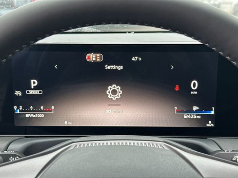 New 2026 Nissan Sentra SV w/ SV Convenience Package FWD image 27