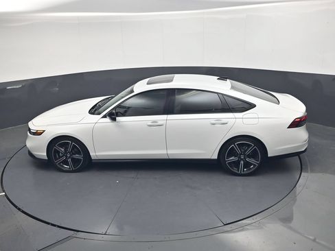 Certified 2026 Honda Accord SE image 25