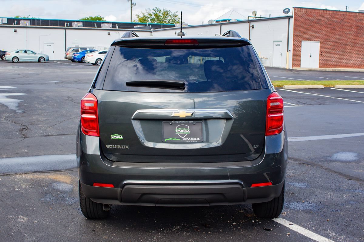 Used 2017 Chevrolet Equinox LT w/ Convenience Package FWD image 8