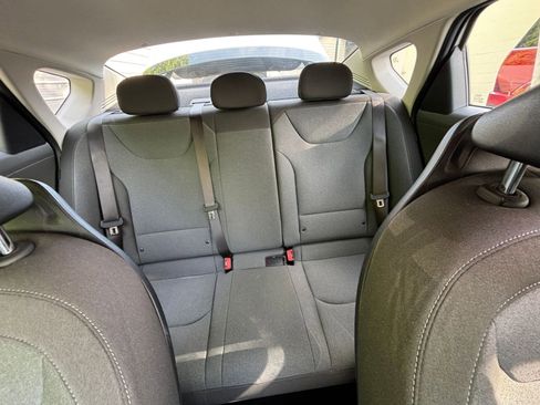 Used 2025 Kia K4 FWD image 33