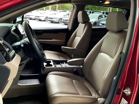 Certified 2023 Honda Odyssey Touring image 41