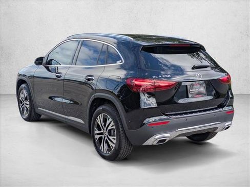 Certified 2026 Mercedes-Benz GLA 250 image 8