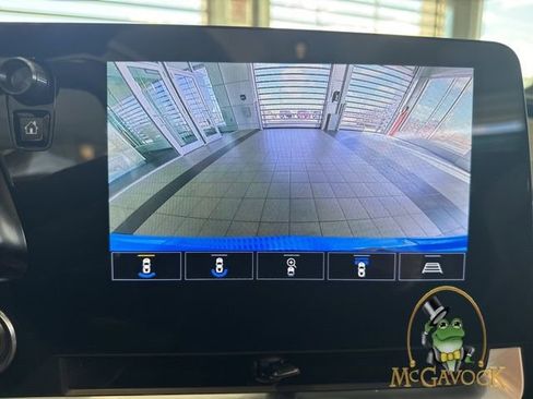 Used 2023 Chevrolet Corvette Stingray Premium Conv w/ Z51 Performance Package image 20