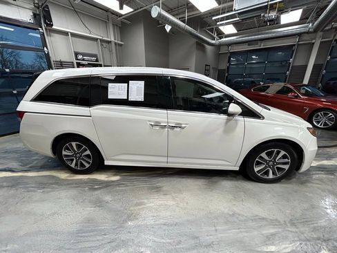 Used 2016 Honda Odyssey Touring Elite image 58