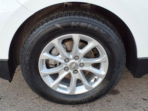 Used 2021 Chevrolet Equinox LT image 10