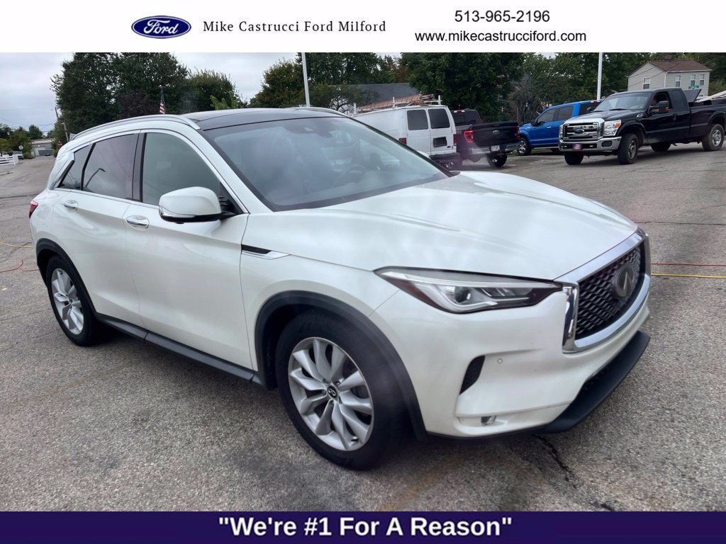 Used 2019 INFINITI QX50 Essential w/ Proactive Package FWD image 3