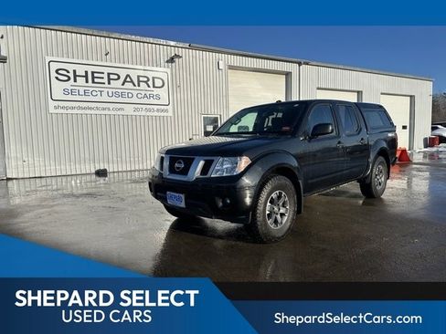 Used 2018 Nissan Frontier PRO-4X image 1