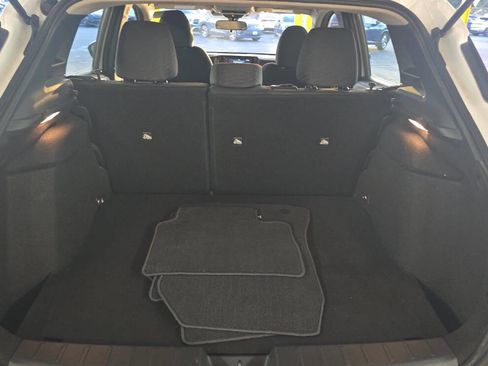 Used 2025 Nissan Kicks S image 12