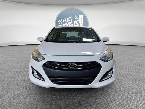 Used 2013 Hyundai Elantra GT image 9