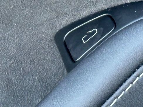 Used 2023 Tesla Model 3 Standard Range RWD image 27