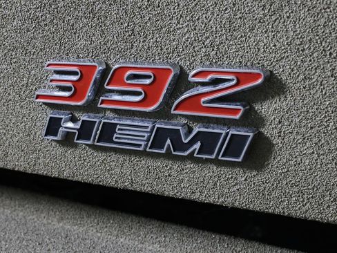 Used 2025 Jeep Gladiator Sport AWD/4WD image 70