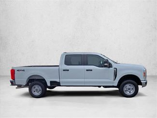 Used 2025 Ford F250 XL w/ XL Chrome Package AWD/4WD video 4
