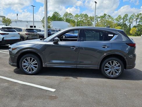 New 2025 MAZDA CX-5 Signature image 2