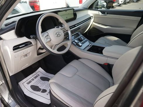 Used 2023 Hyundai Palisade Calligraphy FWD image 8
