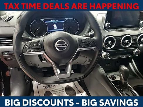Used 2023 Nissan Sentra SV image 6
