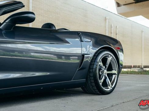 Used 2010 Chevrolet Corvette Grand Sport w/ Preferred Equipment Group image 28