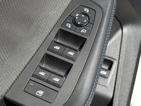 Used 2026 BMW 228i w/ Premium Package FWD image 16