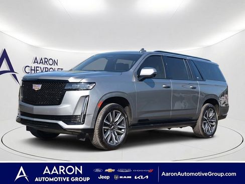 Used 2023 Cadillac Escalade ESV Sport Platinum w/ Heavy-Duty Trailer Package AWD/4WD image 1