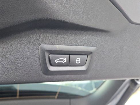 Used 2026 BMW X5 xDrive40i image 18