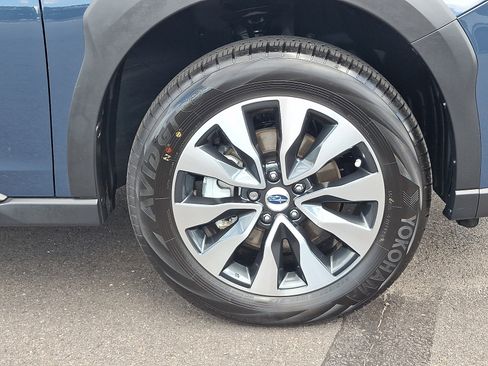 Certified 2024 Subaru Outback Limited AWD/4WD image 9