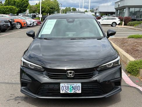Used 2022 Honda Civic EX image 3