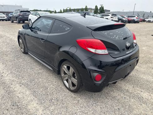 Used 2013 Hyundai Veloster Turbo FWD image 2