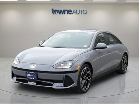 Used 2023 Hyundai Ioniq 6 SEL image 1