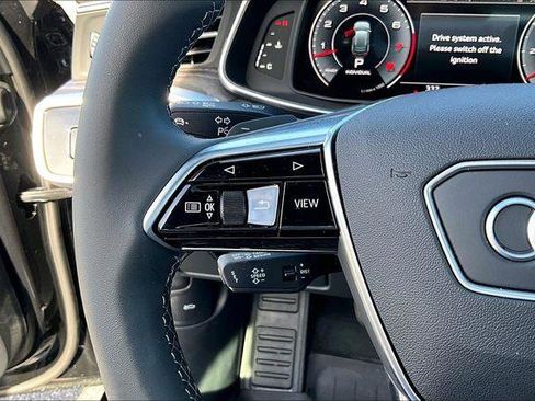 Used 2025 Audi A6 Premium Plus image 12