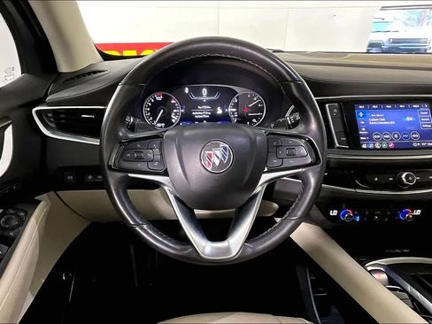 Certified 2022 Buick Enclave Avenir w/ Avenir Technology Package image 5