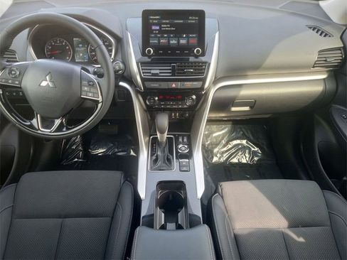 Used 2025 Mitsubishi Eclipse Cross SE image 28