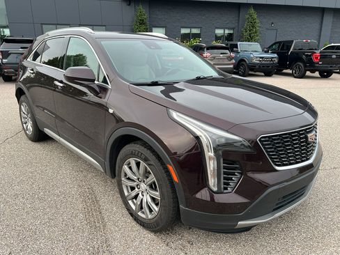 Used 2020 Cadillac XT4 Premium Luxury AWD/4WD image 9