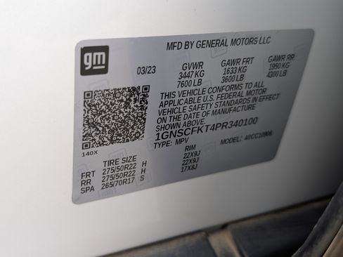 Used 2023 Chevrolet Suburban Premier image 40