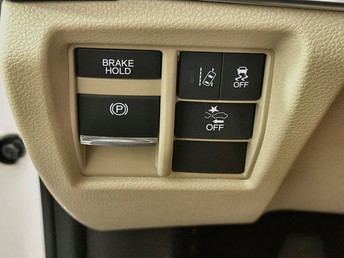 Used 2020 Acura MDX FWD image 16
