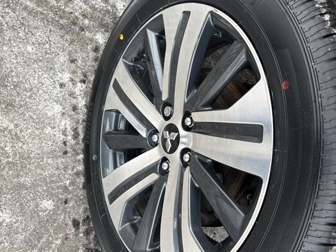 Used 2024 Mitsubishi Outlander Sport Trail Edition 2.0 AWC image 12