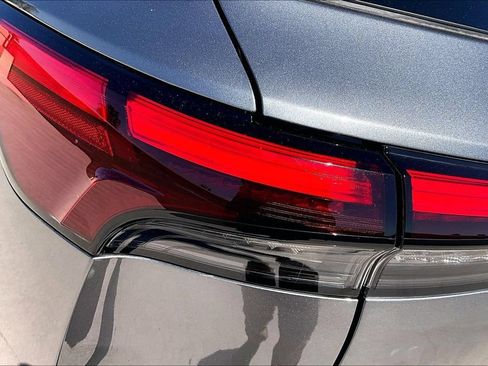Used 2023 INFINITI QX60 Luxe w/ Vision Package FWD image 31