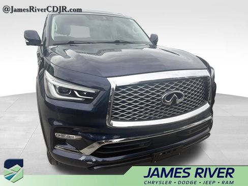Used 2020 INFINITI QX80 Luxe w/ Proassist Package AWD/4WD image 3