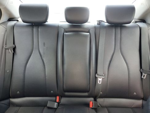 Used 2019 Acura ILX image 28