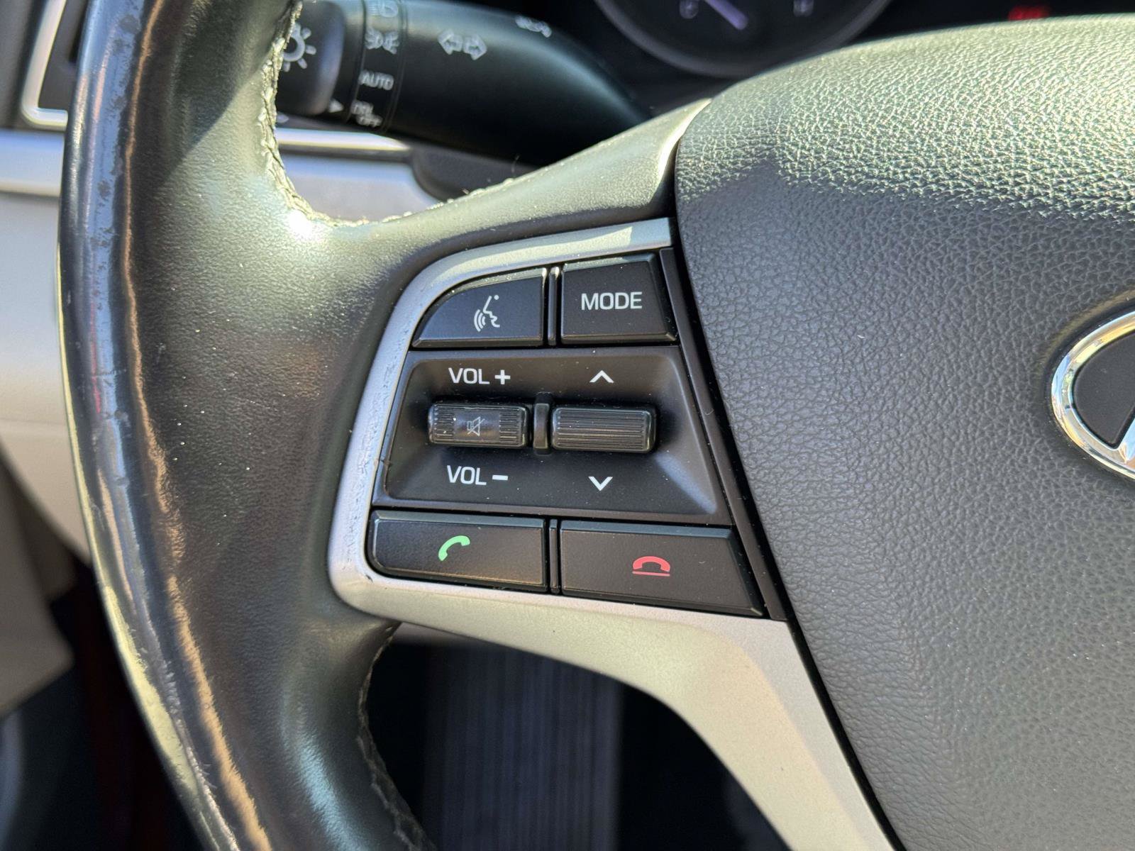 Used 2017 Hyundai Elantra Value Edition w/ Cargo Package FWD image 17