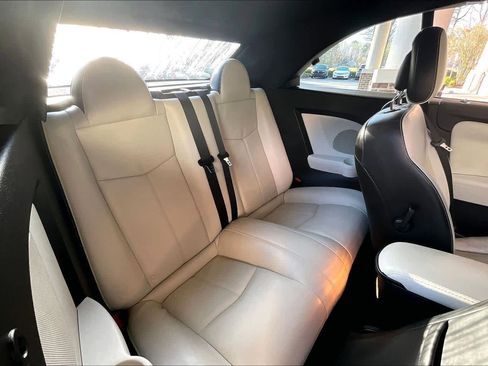 Used 2013 Chrysler 200 Limited image 17