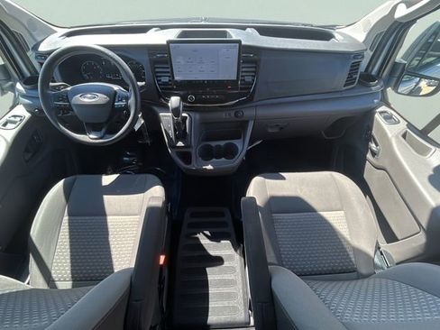 Used 2023 Ford Transit 350 XLT image 32
