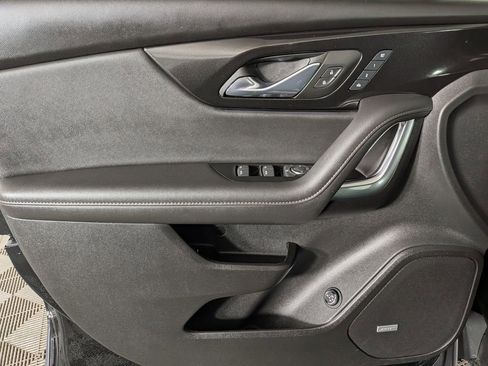 Certified 2025 Chevrolet Blazer Premier w/ Driver Confidence II Package image 18