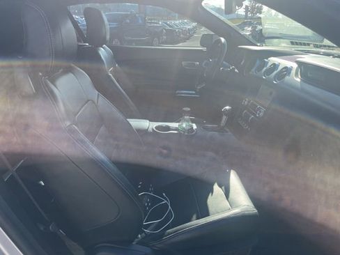 Used 2019 Ford Mustang Premium image 16