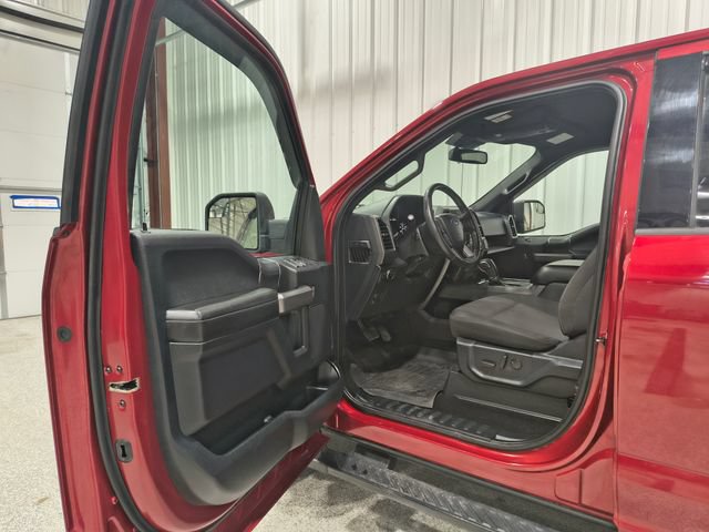 Used 2019 Ford F150 XLT w/ Equipment Group 302A Luxury AWD/4WD image 19