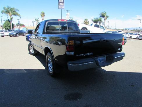 Used 2000 Toyota Tundra SR5 RWD image 5