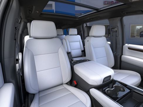 New 2025 Chevrolet Suburban Premier RWD image 53