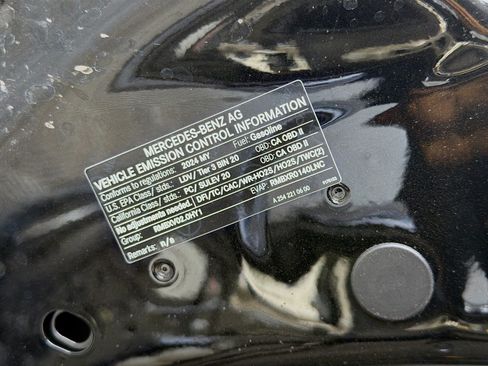 Used 2024 Mercedes-Benz C 300 4MATIC Sedan image 17