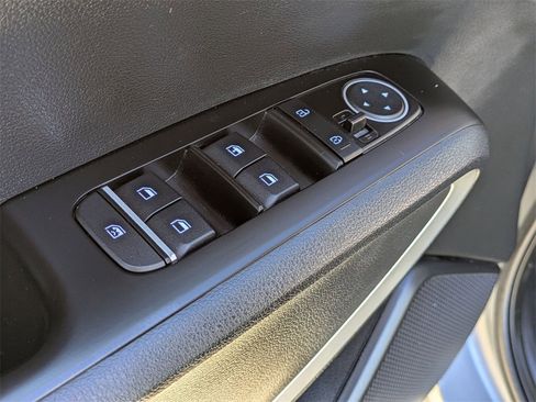 Used 2023 Kia Soul LX w/ Option Group 015 image 13