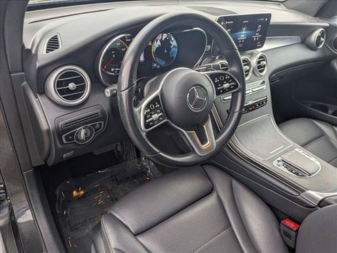 Used 2022 Mercedes-Benz GLC 300 image 10