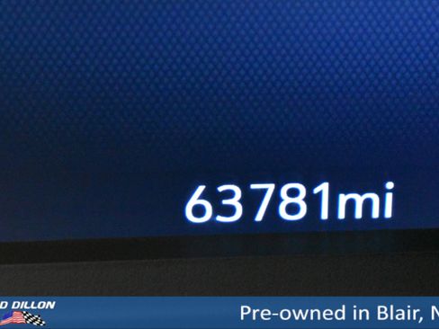 Used 2019 Chevrolet Silverado 1500 High Country w/ Technology Package image 17