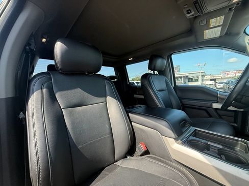 Used 2018 Ford F350 Lariat w/ Lariat Ultimate Package AWD/4WD image 26